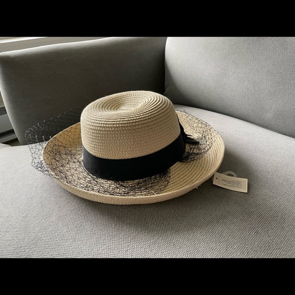 Brand new Fascinator Hat - Picture 8 of 10